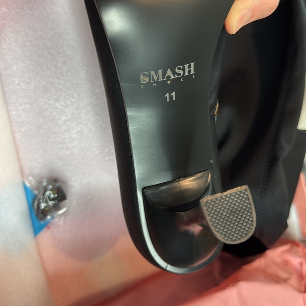 Smash Shoes Women's Fritz Over the Knee Extra Wide Calf Boots - Picture 5 of 7